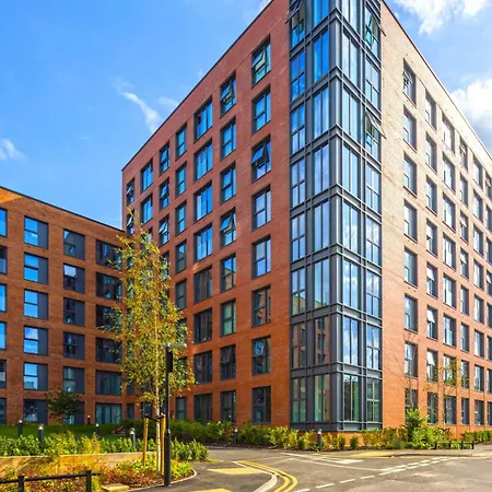 2 Bedroom Luxury Penthouse Birmingham City Centre! Free Parking On Site Exterior photo